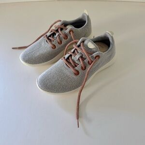 ALLBIRDS gray wool sneakers